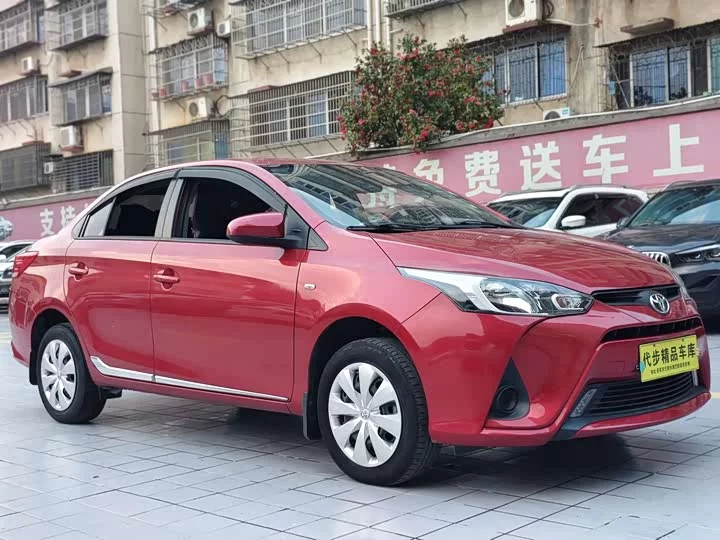 Toyota YARiS L Enjoy