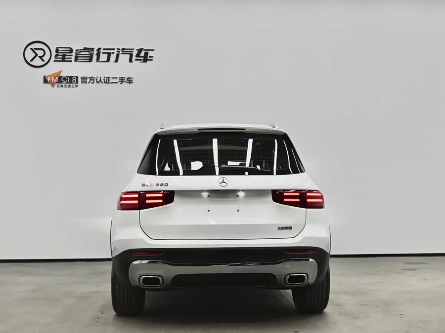 Mercedes Benz GLB