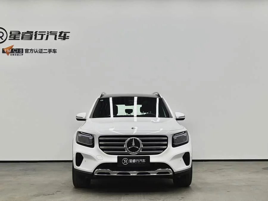 Mercedes Benz GLB