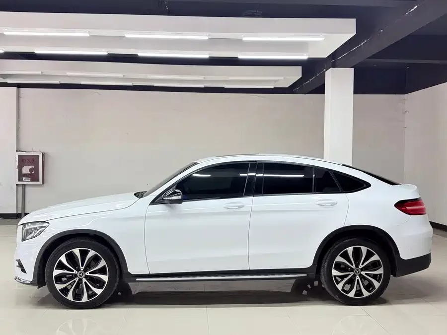 Mercedes Benz GLC coupe