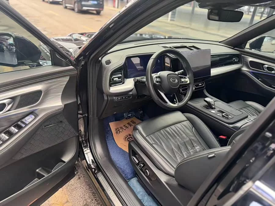 GAC Trumpchi GS8