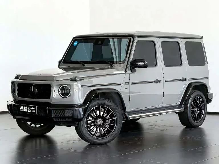 Mercedes Benz G-rated