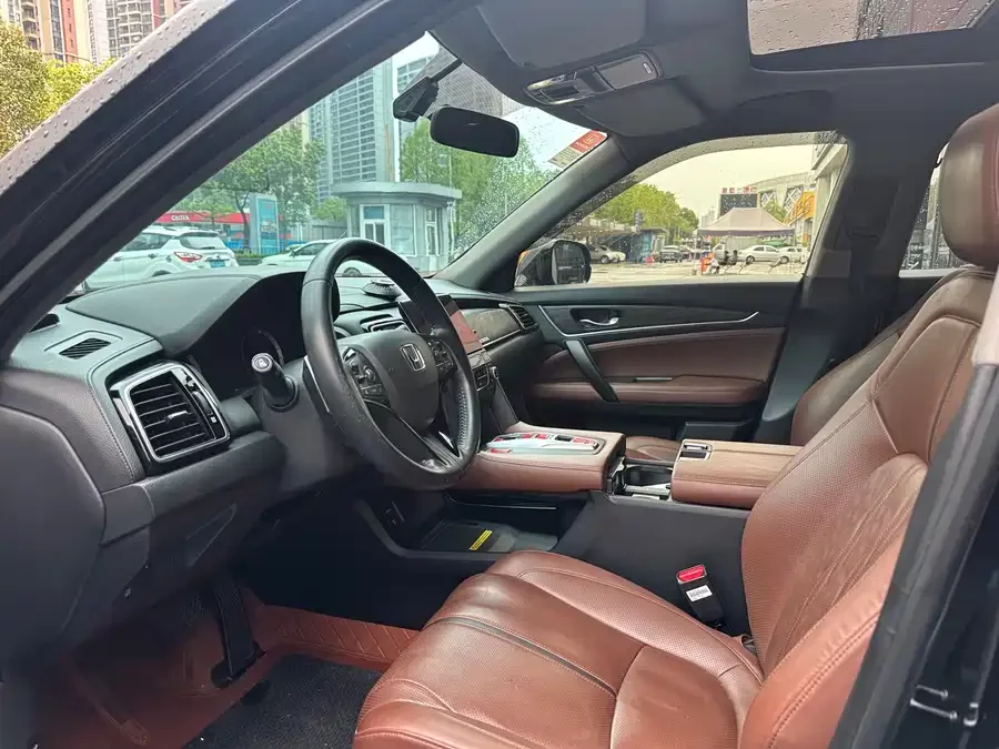 Honda UR-V
