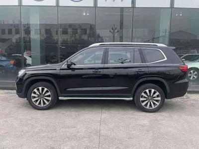 Roewe RX8