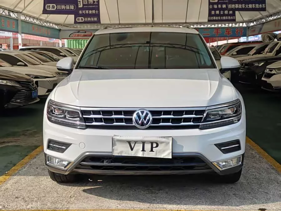 Volkswagen Tiguan L