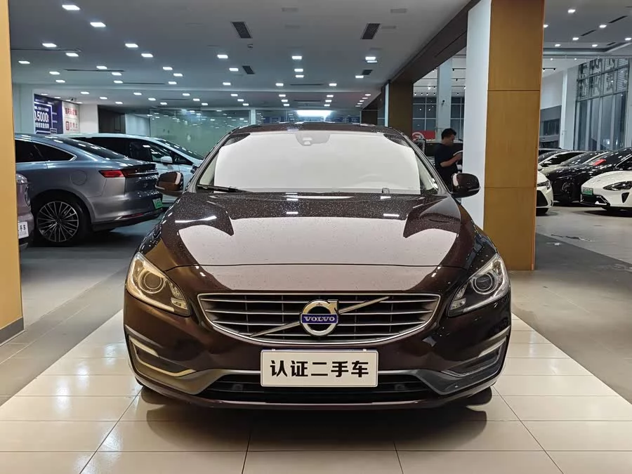 Volvo S60