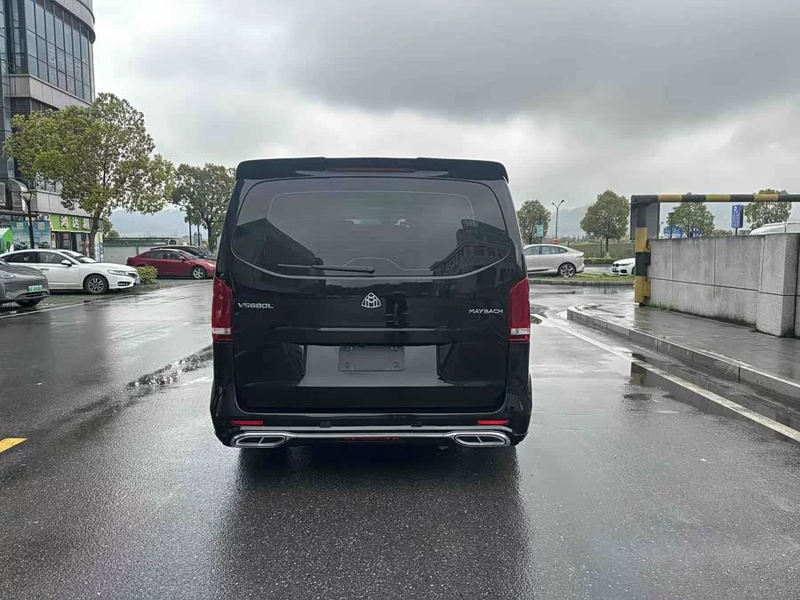 Mercedes Benz Vito
