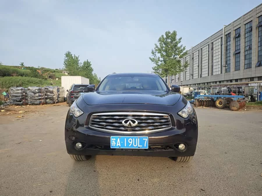 Infiniti FX