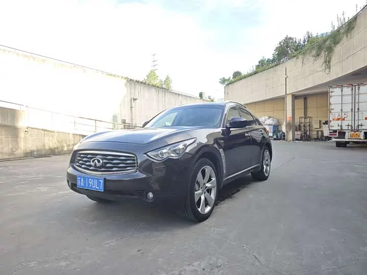 Infiniti FX