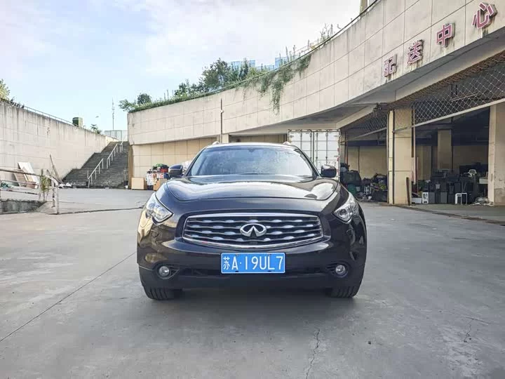 Infiniti FX