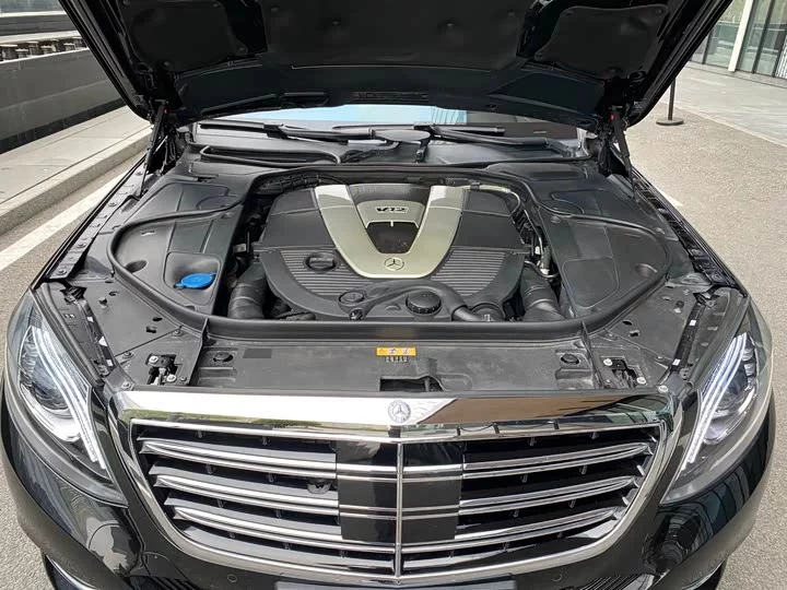 Mercedes-Benz S class