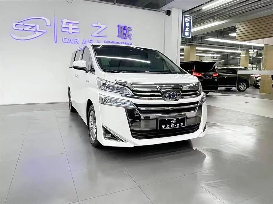 Toyota Crown Vellfire