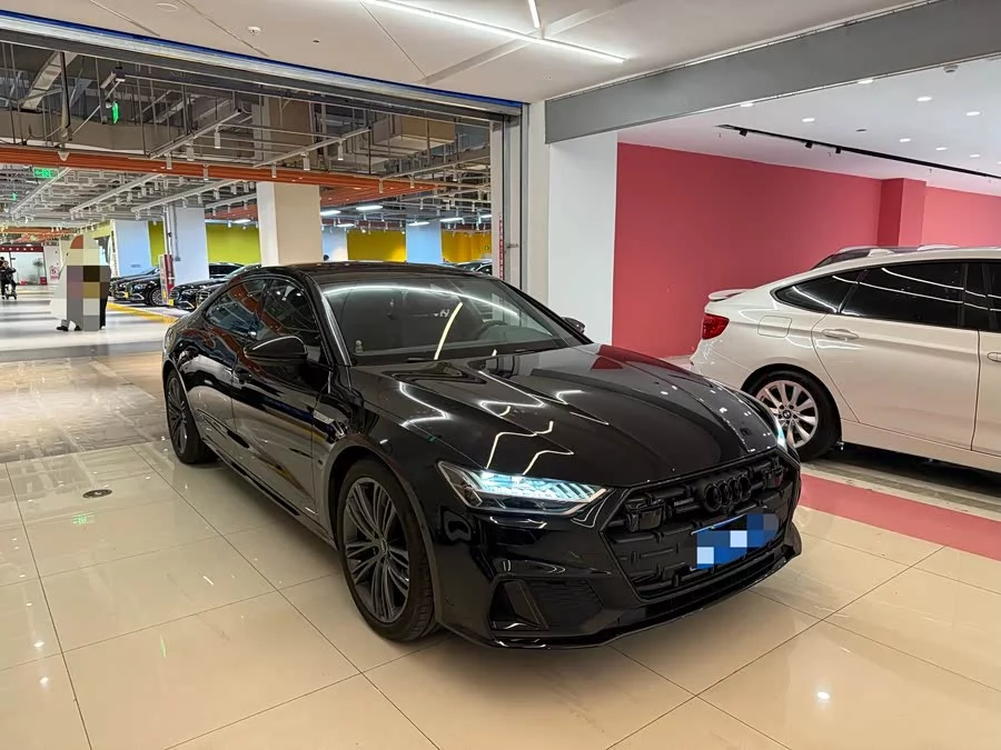 Audi A7L