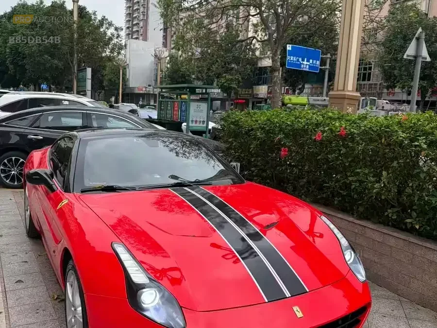 Ferrari California T