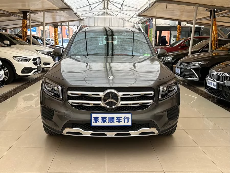 Mercedes Benz GLB