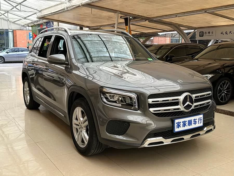 Mercedes Benz GLB