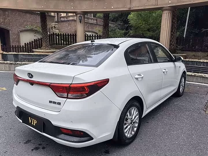 kia K2