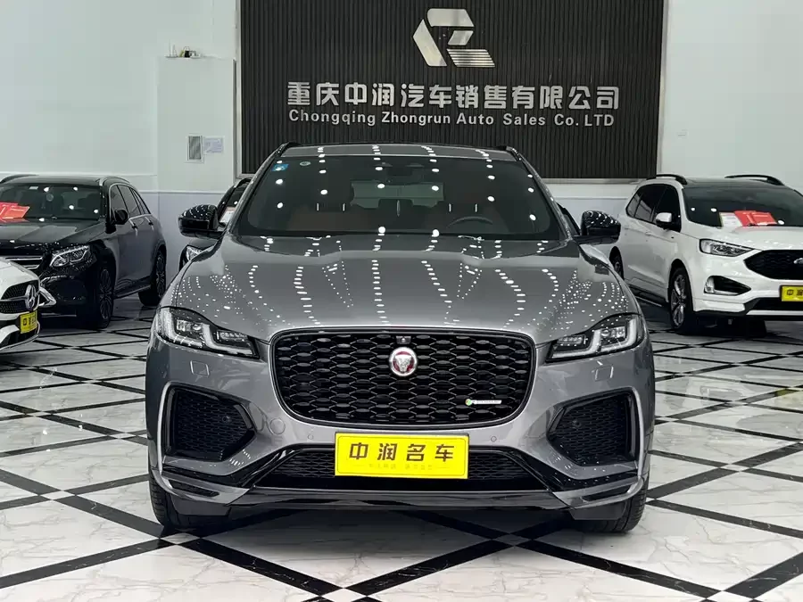 Jaguar F-PACE