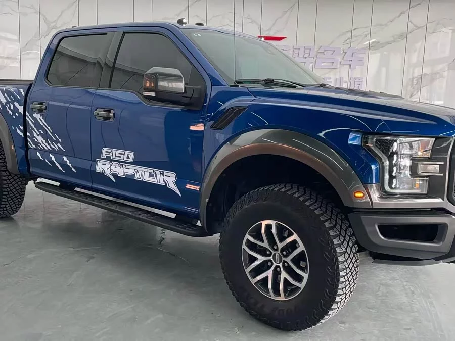 Ford F-150 Raptor