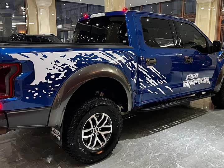 Ford F-150 Raptor