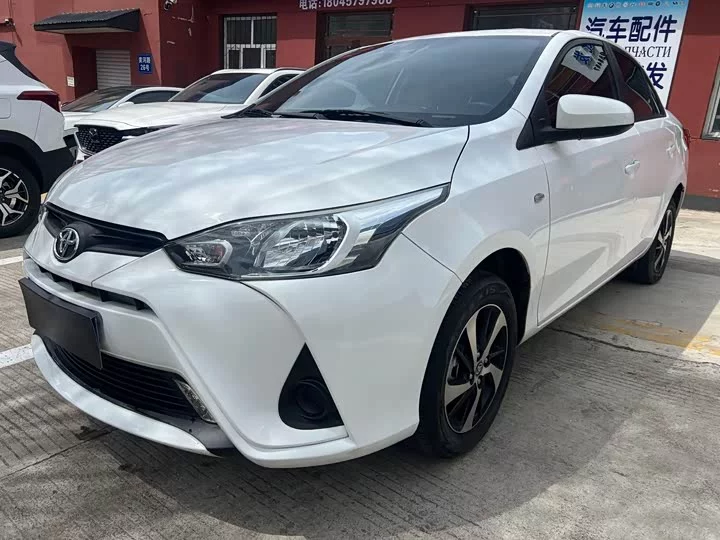 Toyota YARiS L Enjoy