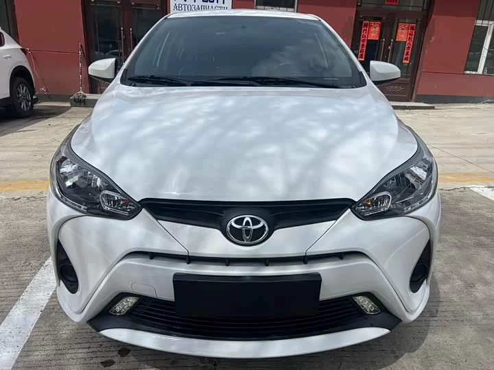 Toyota YARiS L Enjoy