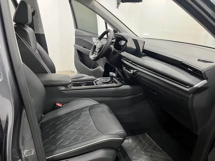 Wuling Jiachen