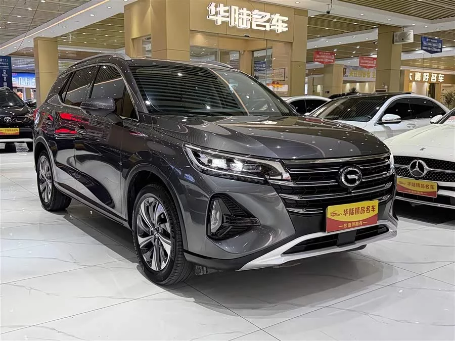 GAC Trumpchi GS4