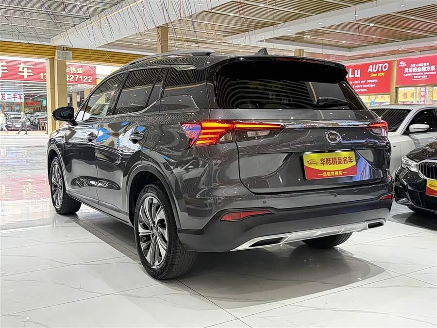 GAC Trumpchi GS4
