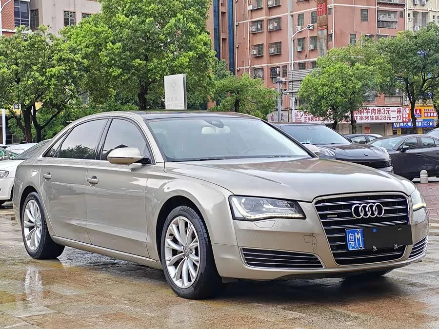 Audi A8