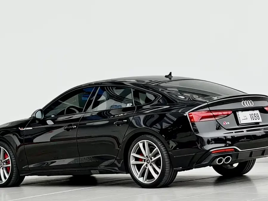 Audi S5