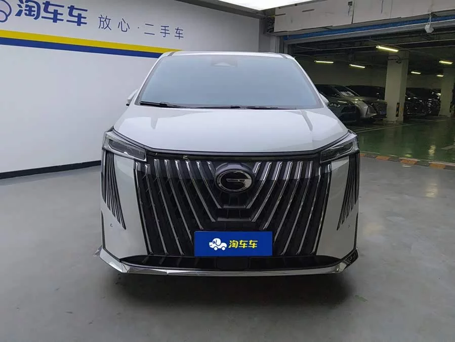 GAC Trumpchi M8