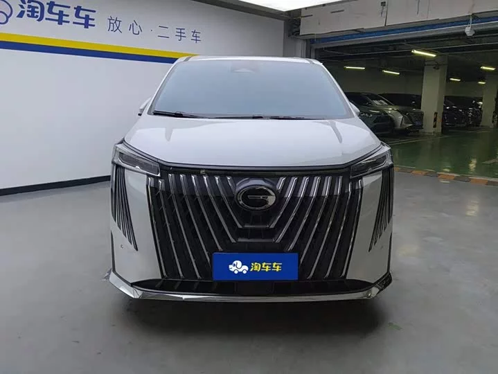 GAC Trumpchi M8