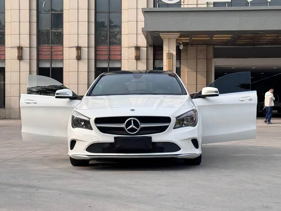 Mercedes-Benz CLA