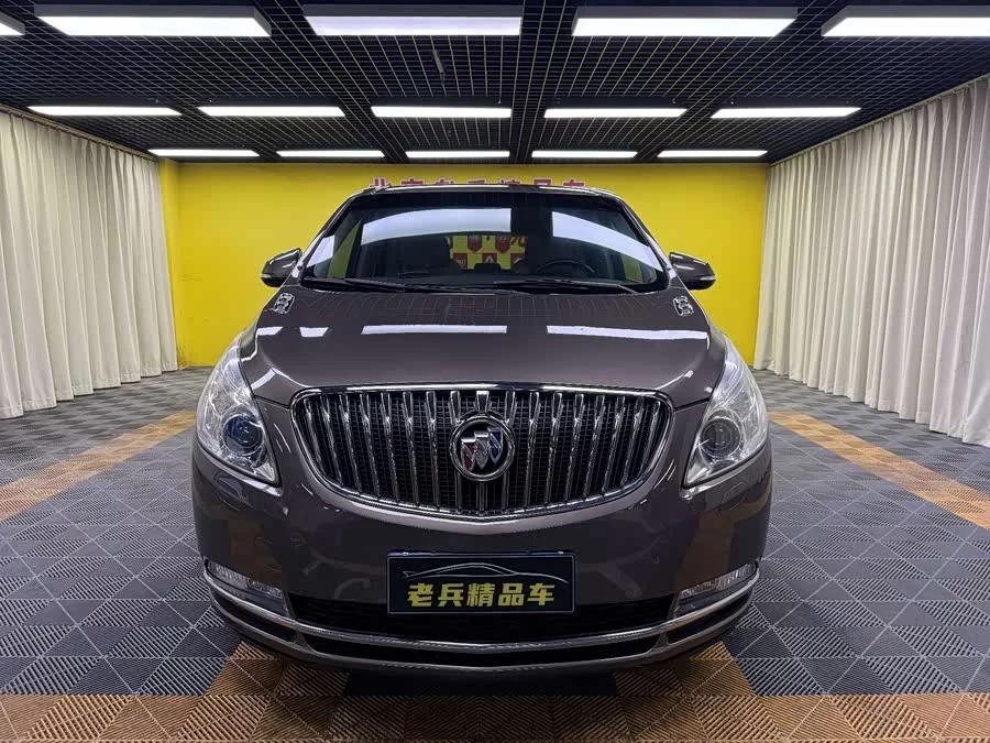 Buick GL8