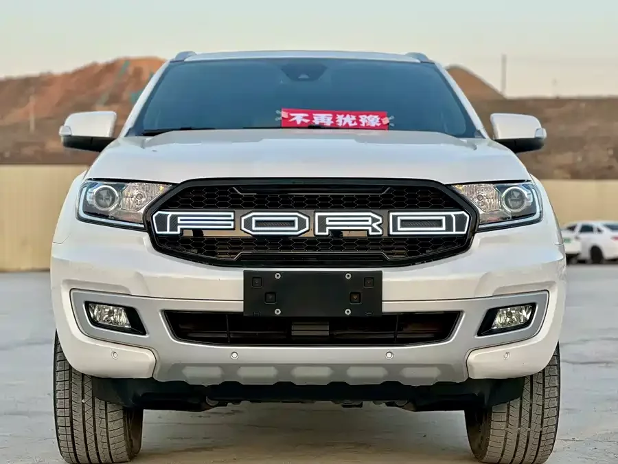 Ford Everest