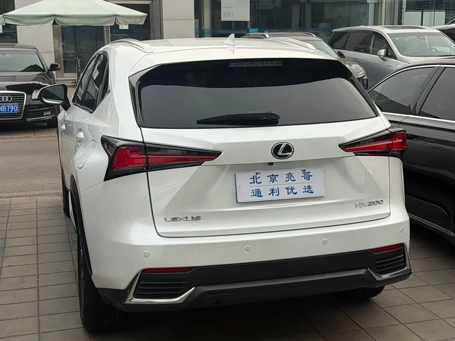 Lexus NX