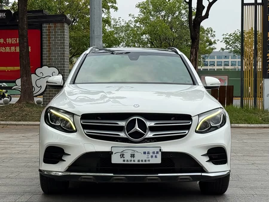 Mercedes Benz GLC