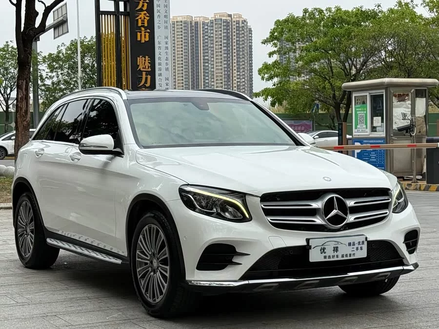 Mercedes Benz GLC