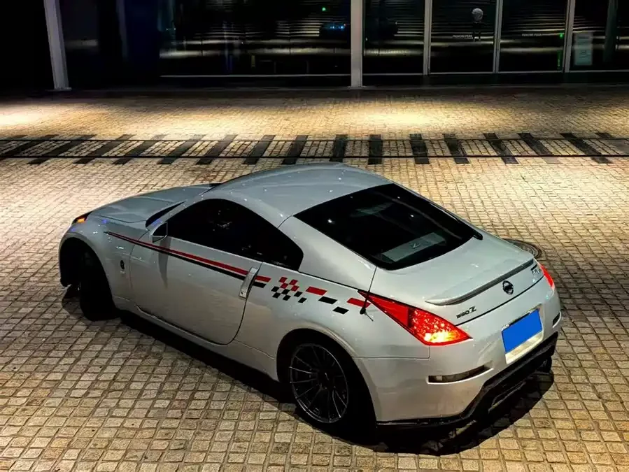Nissan 350Z