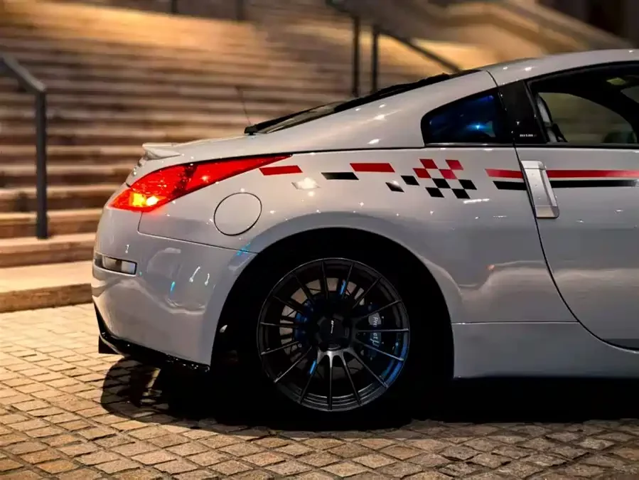Nissan 350Z