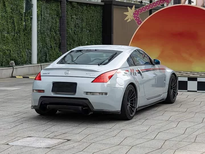 Nissan 350Z