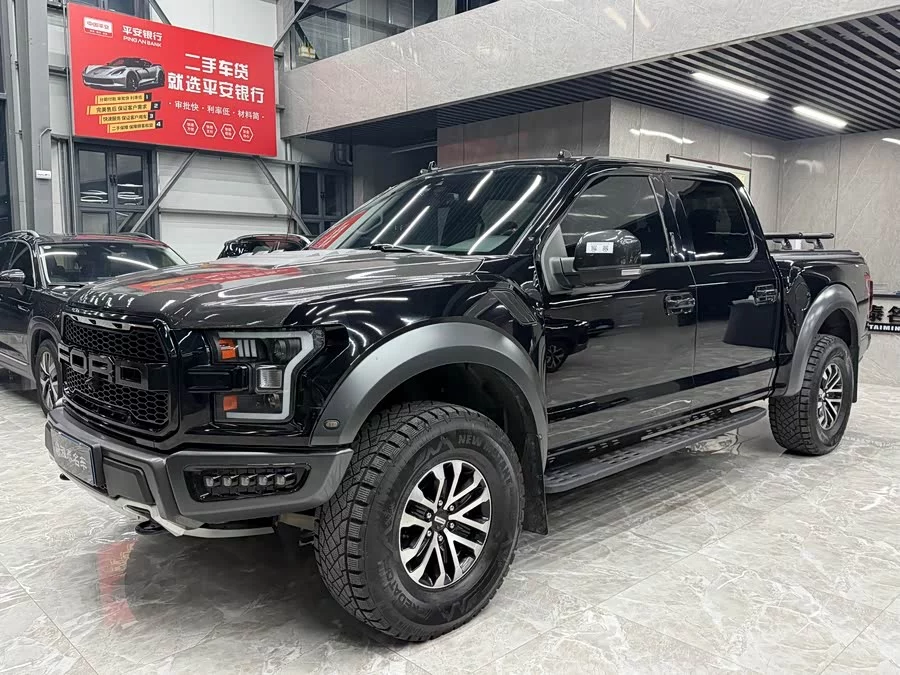Ford F-150 Raptor