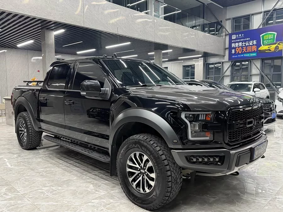 Ford F-150 Raptor