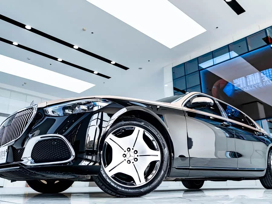 Mercedes Benz Maybach S-Class