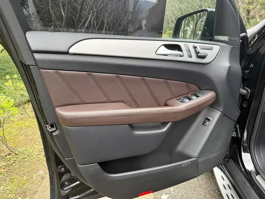 Mercedes Benz M-Class AMG