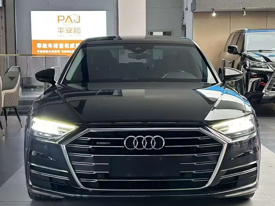 Audi A8