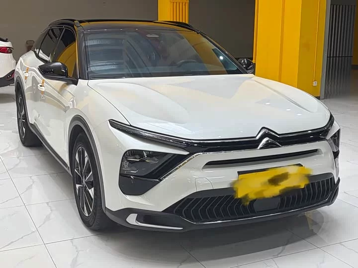 Citroën Versailles C5 X
