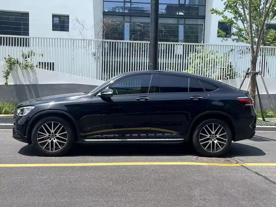 Mercedes Benz GLC coupe