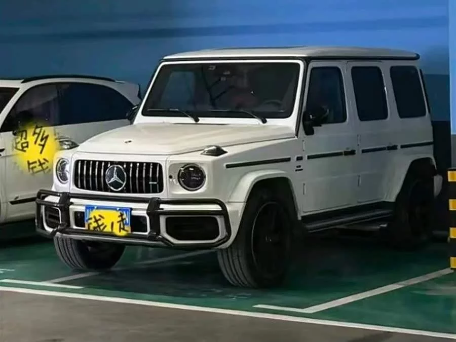 Mercedes Benz G-rated